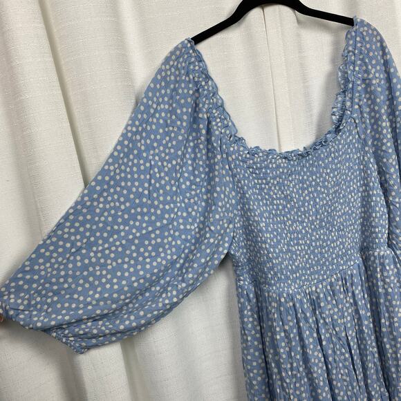Torrid Blue Dot Smocked Bodice Crinkle Gauze Midi Dress Sz.2 - Picture 9 of 16